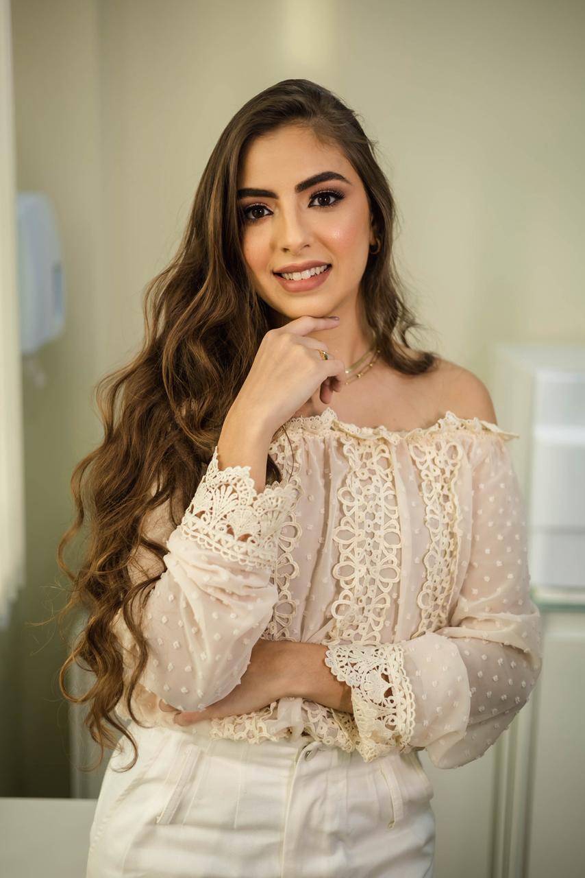Dra. Carol Mafra