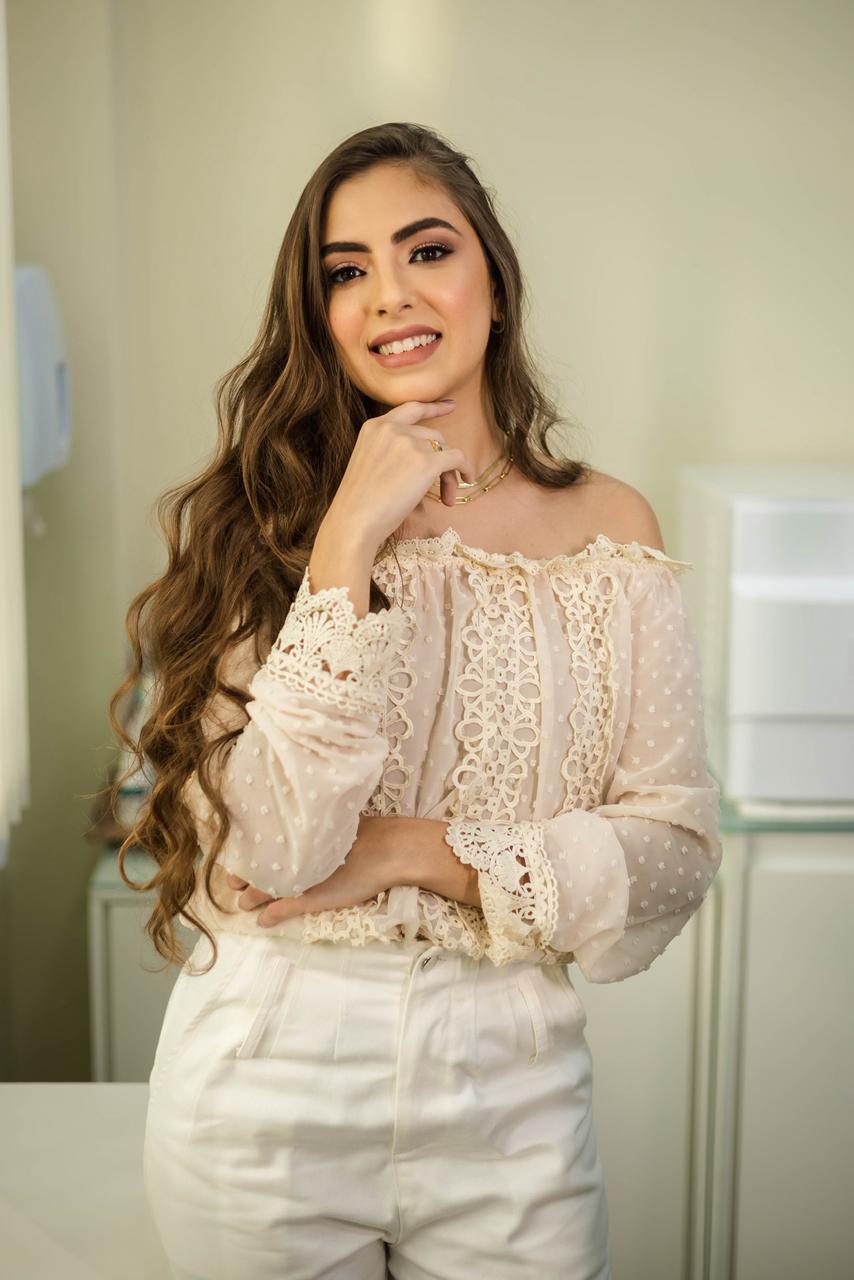 Dra. Carol Mafra